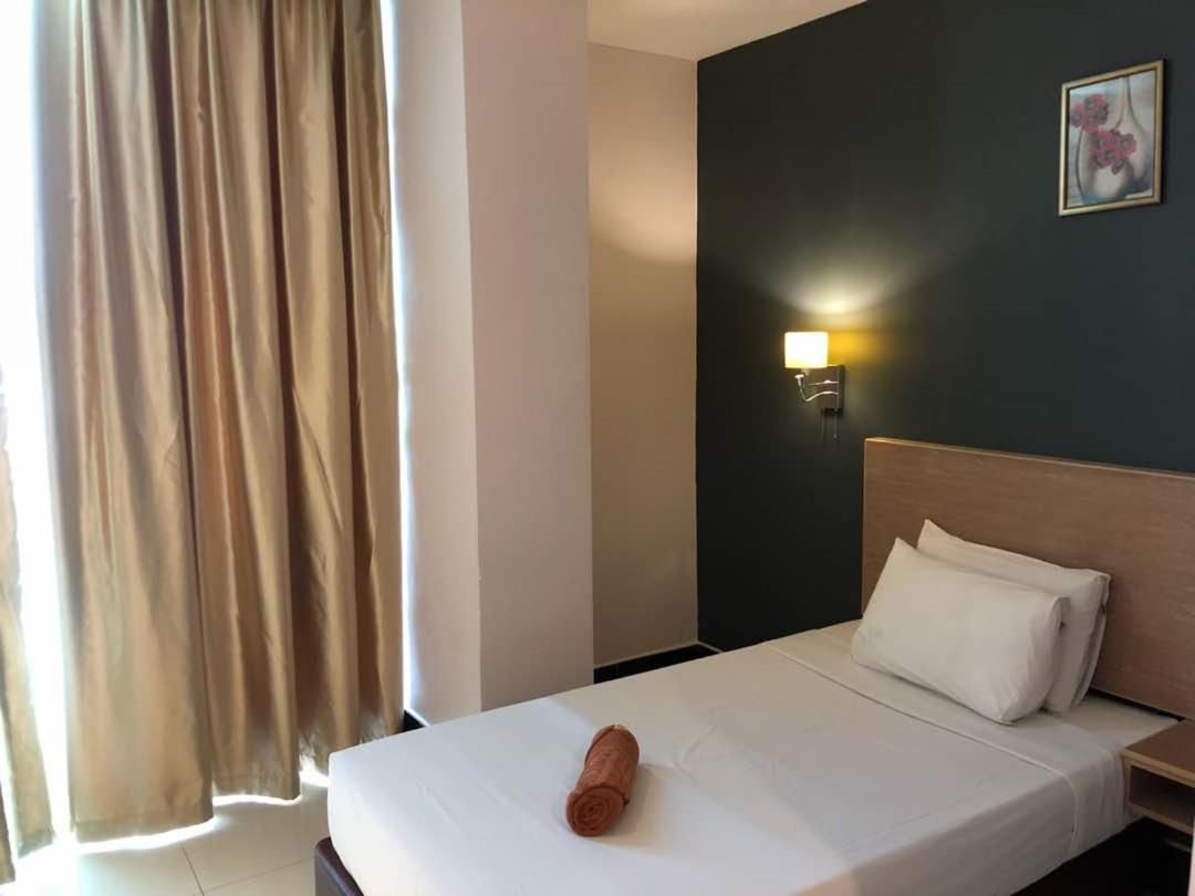 The Room Hotel Miri Rum bild